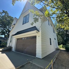 Exterior Image #4